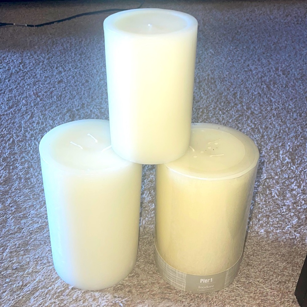 Candles - Picture 1 of 4